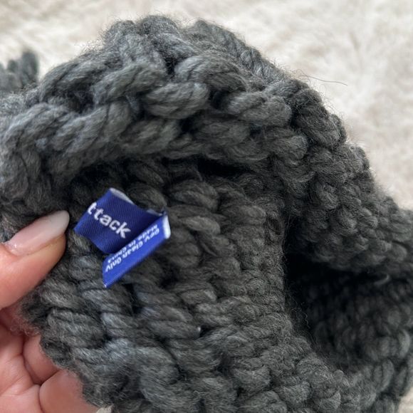Hat Attack Chunky Knit Beanie Pom Hat Charcoal OS main image 5